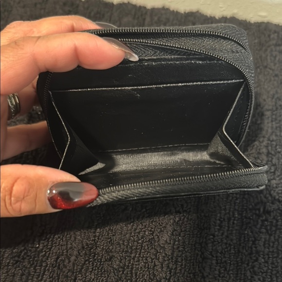 Compact Black Card Holder - Picture 3 of 4